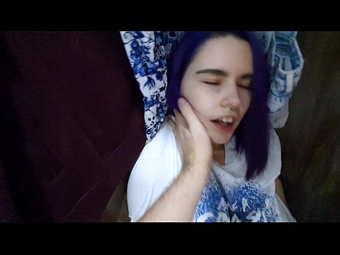 ❤️ Vaig trobar la meva germana a l'armari i la vaig ajudar a correr-se ️ Porno casolà al ca.mumsp.ru ❌